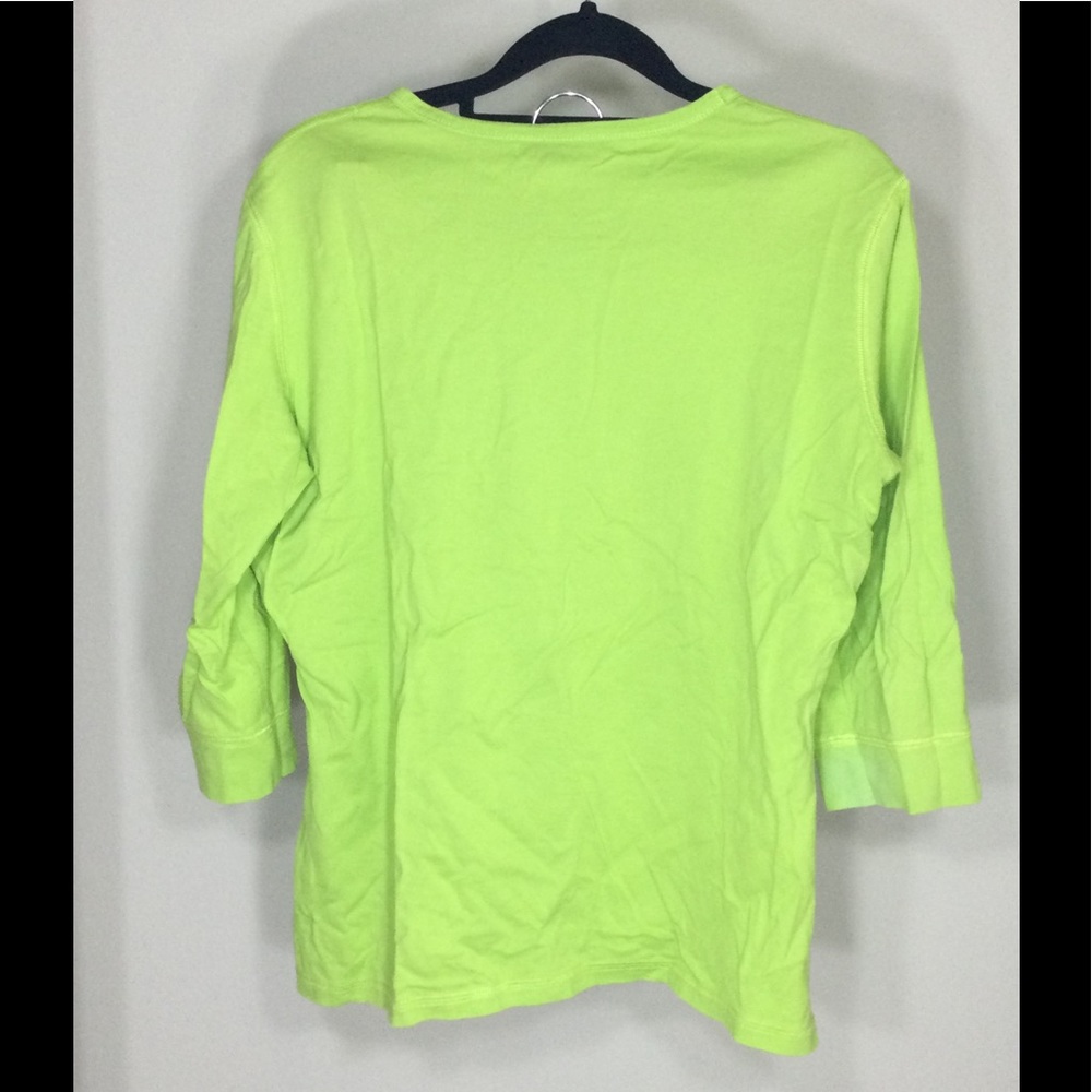 Basic Green Tee - Picture 2 of 2